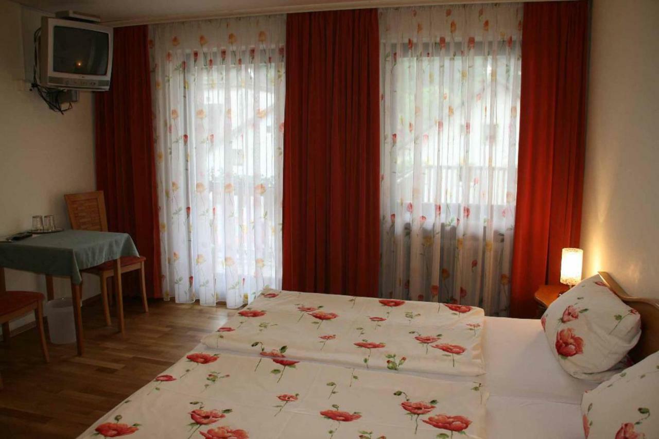 Pension Holzapfel Есинг Екстериор снимка